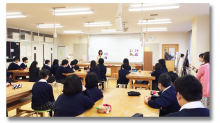 中学校の特別授業(3年生家庭科)